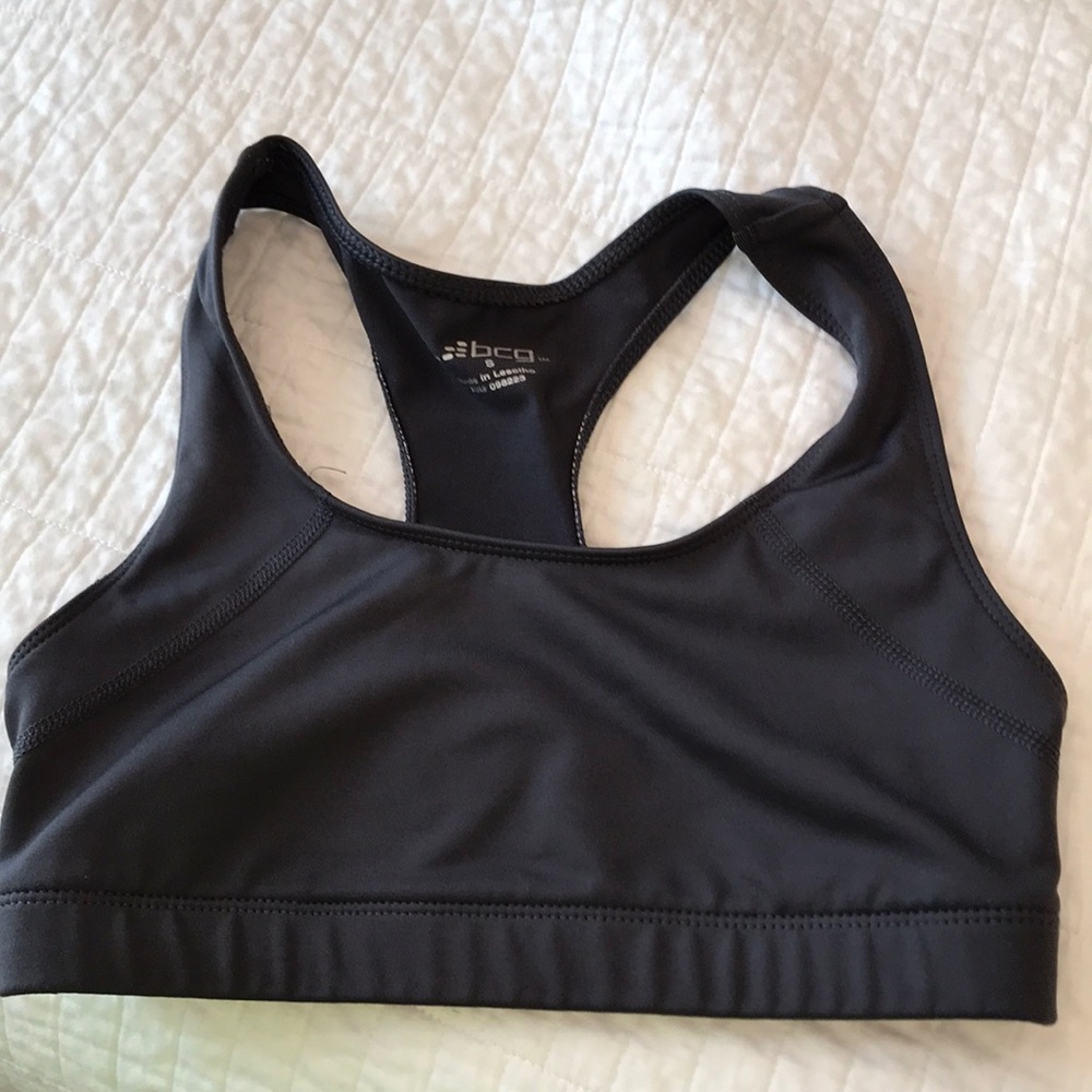 sports bra